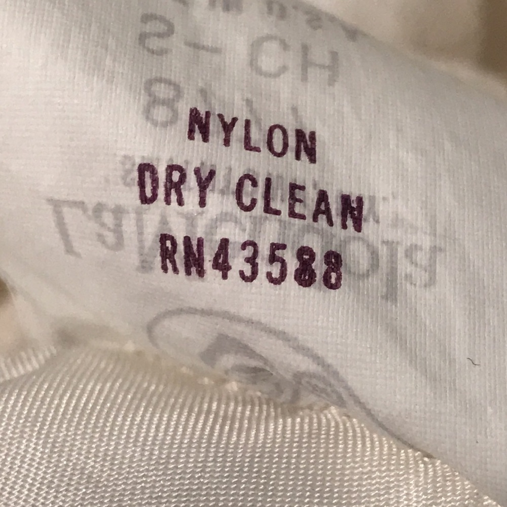 Vintage La Mendola Tiered Slip Nightgown White Nylon Childs Size Small Lace USA - Picture 10 of 10